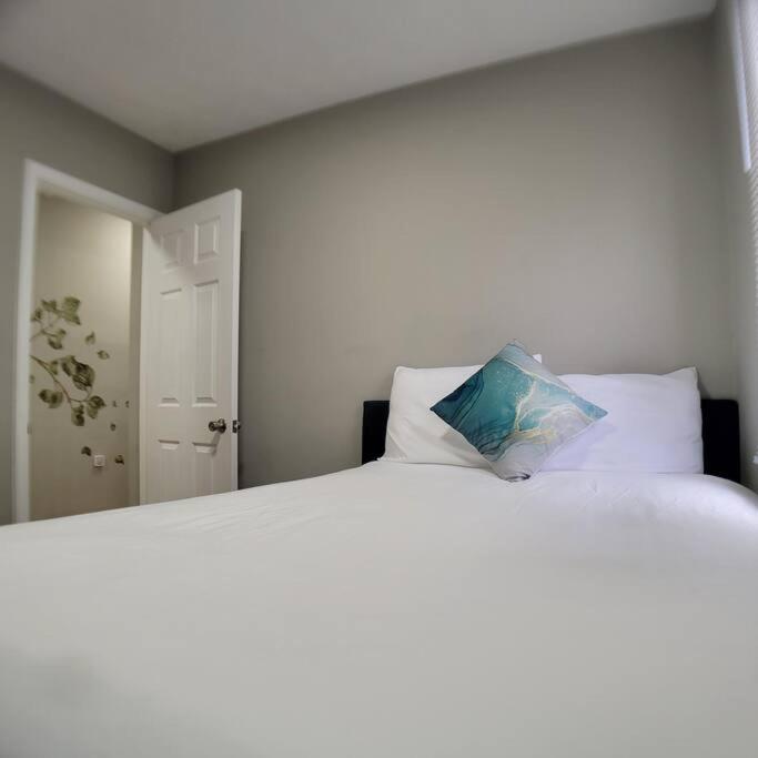 2 Bd 2 Bath - 5 Min To Downtown Villa Indianapolis Ngoại thất bức ảnh